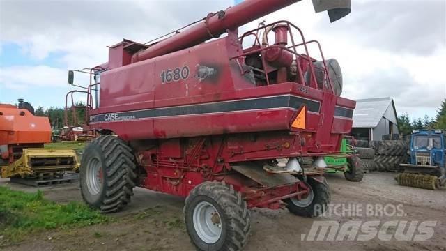 Case IH 1680 聯合收穫機