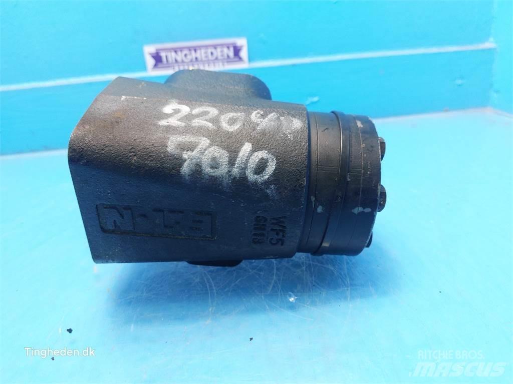 Case IH 7010 油壓