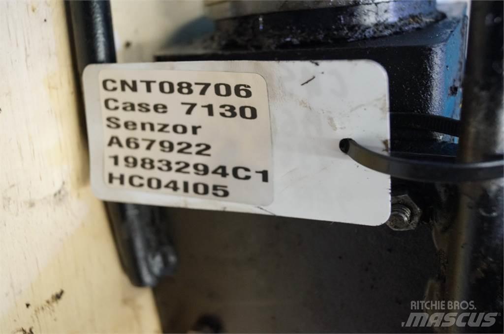 Case IH 7130 電子設備