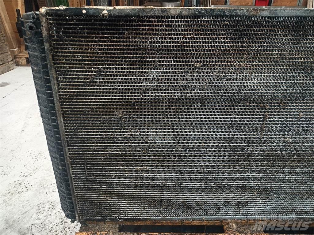 Case IH 8010 散熱器/水箱