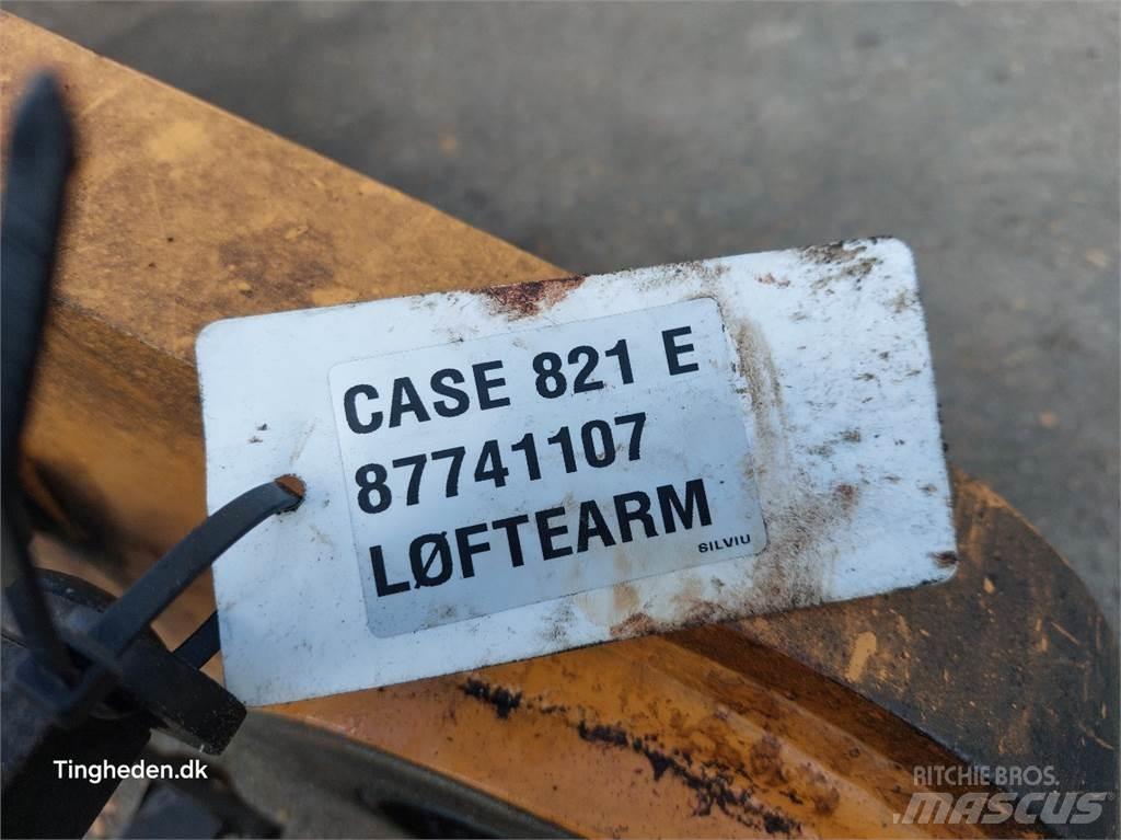 Case IH 821E 吊桿和鏟斗