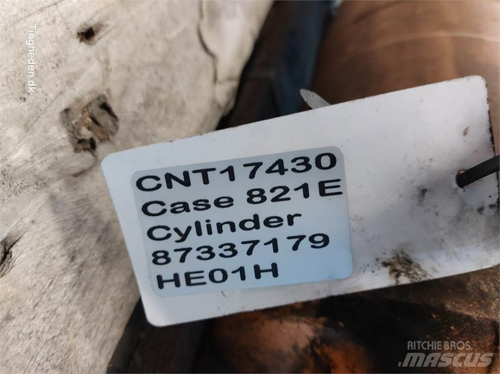 Case IH 821E 油壓