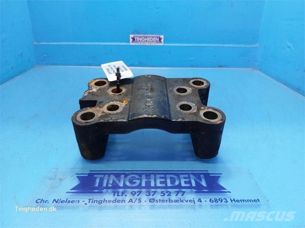 CASE Puma 185 引擎/發動機