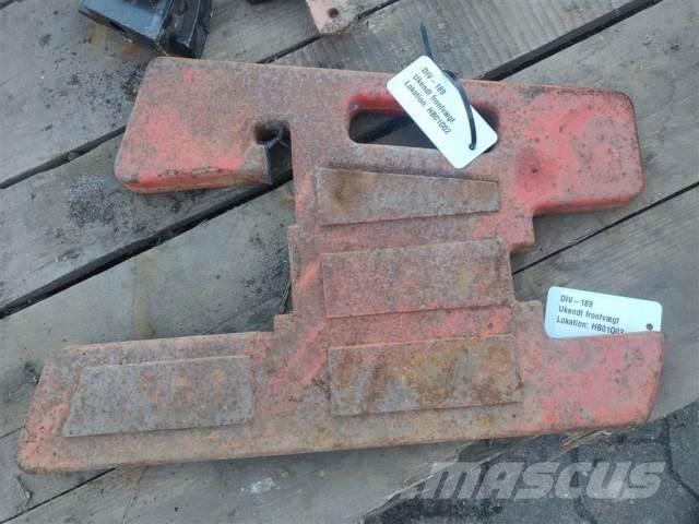 CASE Vægtklods 前配重塊