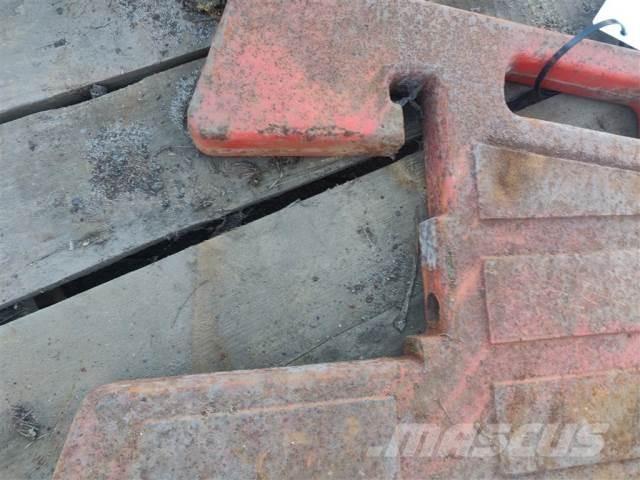 CASE Vægtklods 前配重塊