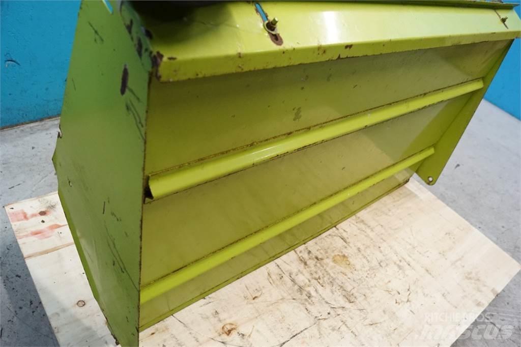 CLAAS Mercator 砂鹽撒布機