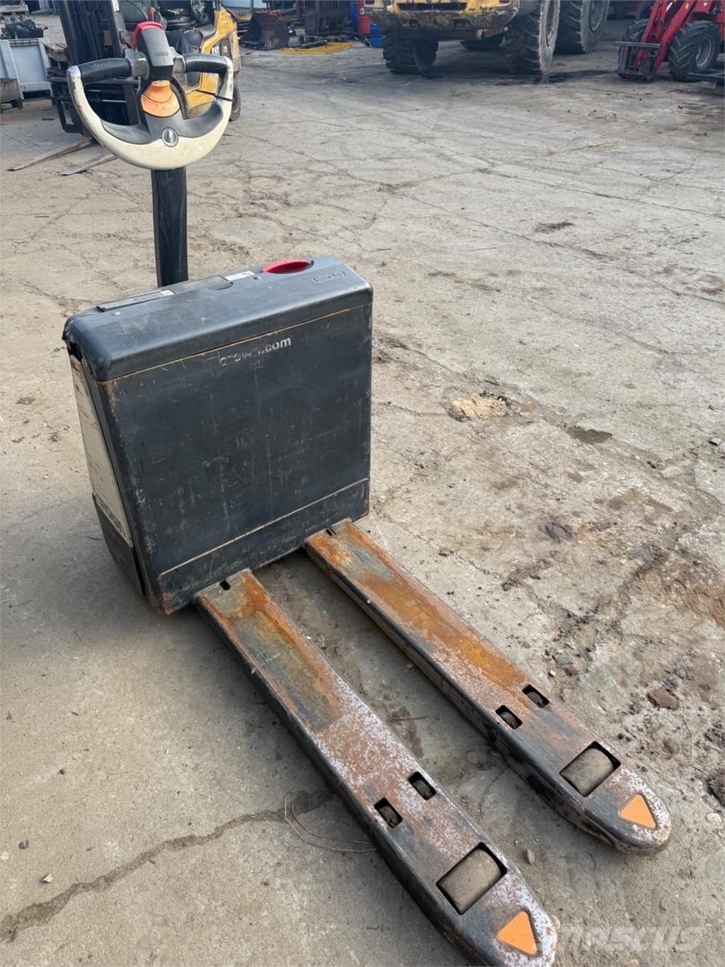 Crown 1.6 堆高機(叉車)-其他
