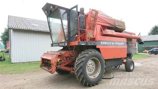 Deutz-Fahr M2680 聯合收穫機