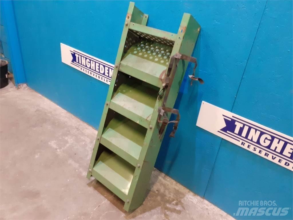 Fendt 8350 駕駛室與內部