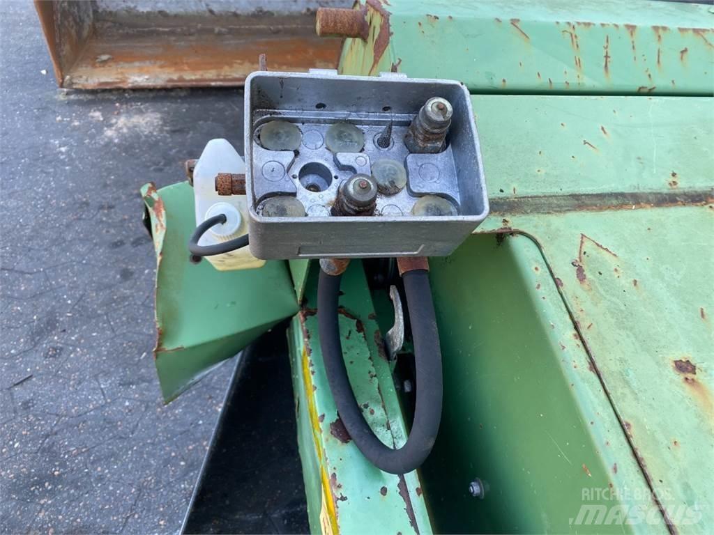 Fendt 8350 聯合收穫機配件