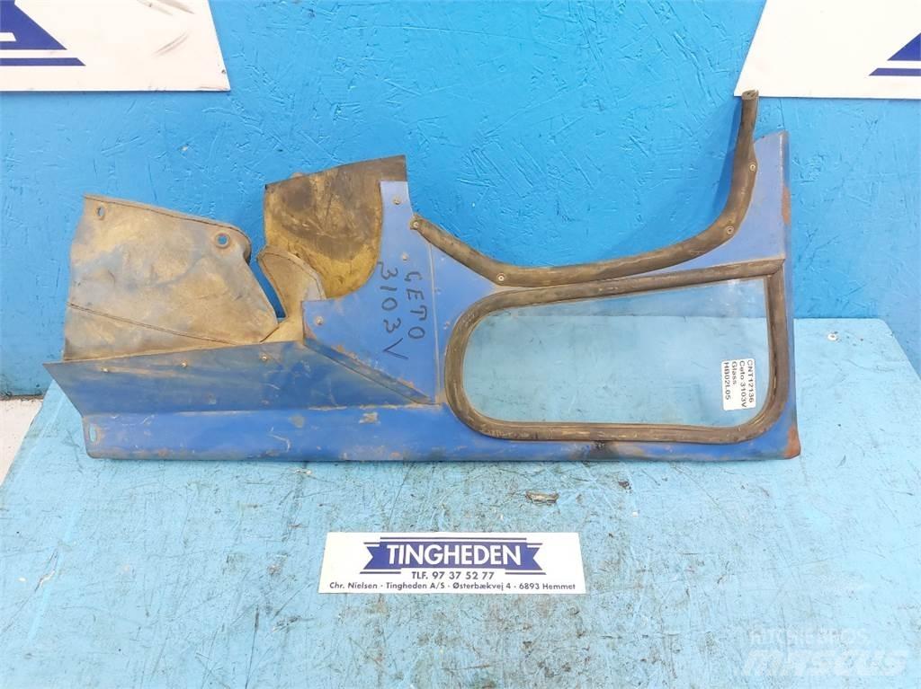 Ford 1000 駕駛室與內部