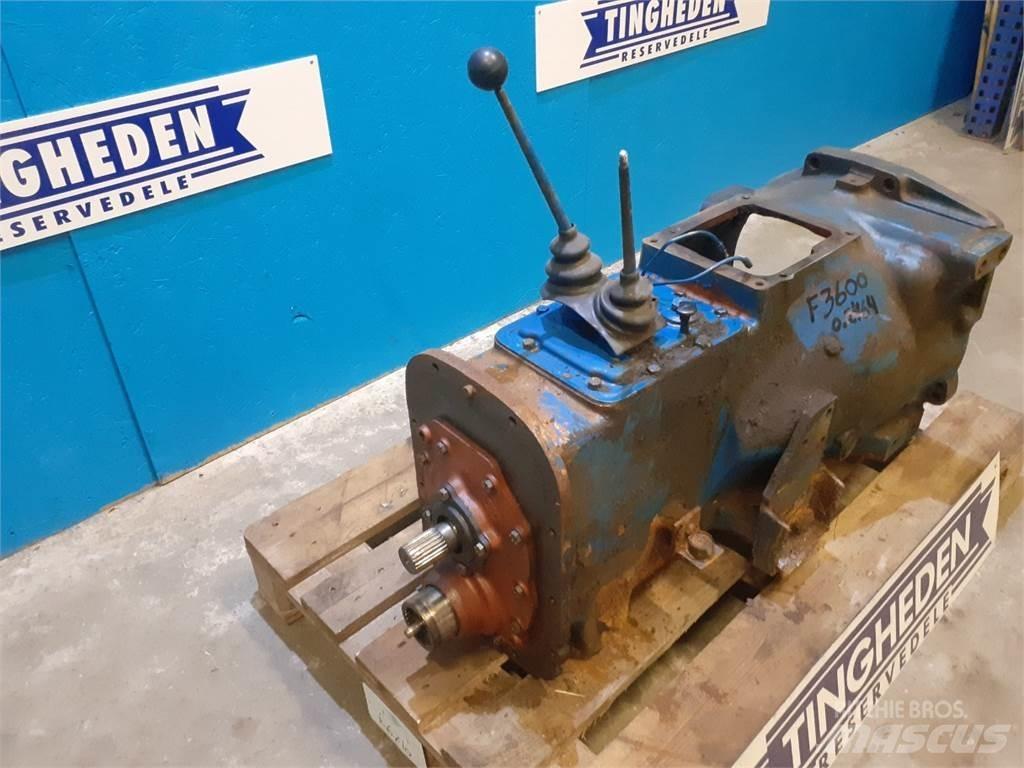 Ford 3600 傳動裝置