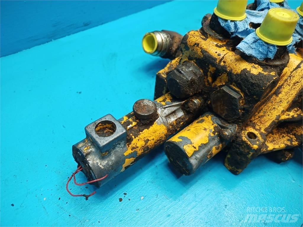 Ford 550 油壓