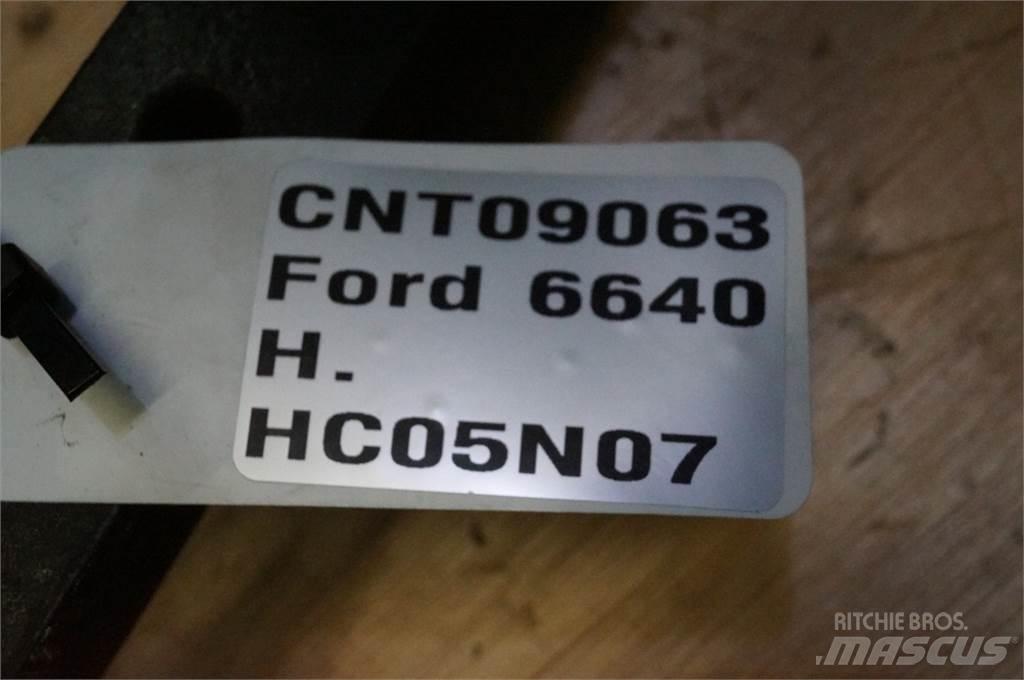 Ford 6640 其他曳引機配件