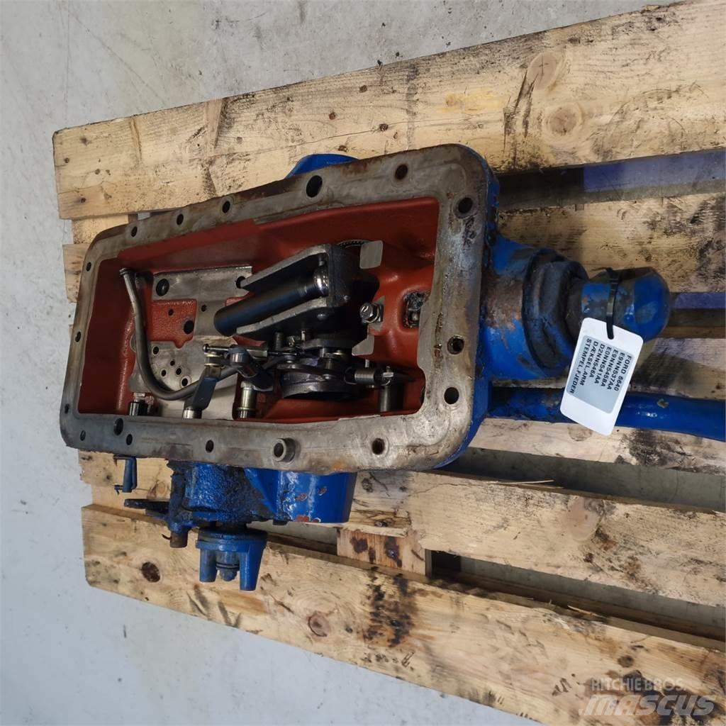 Ford 6640 傳動裝置