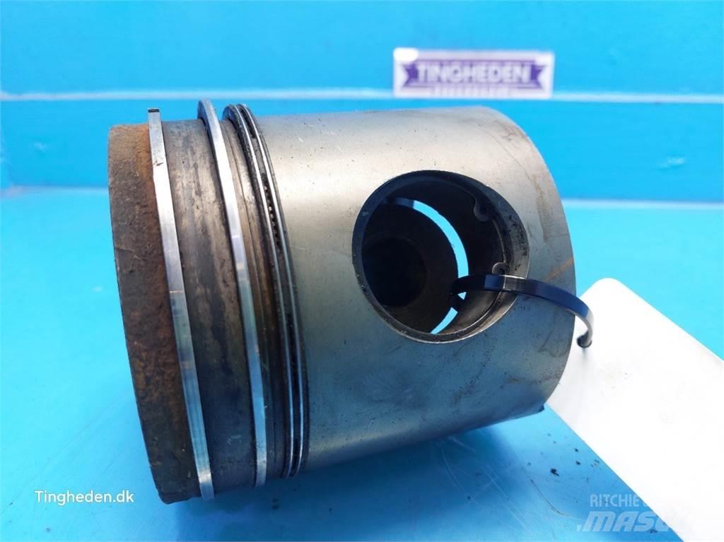 Ford 678 HT 引擎/發動機