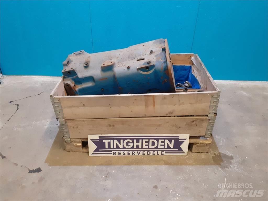 Ford 7710 傳動裝置