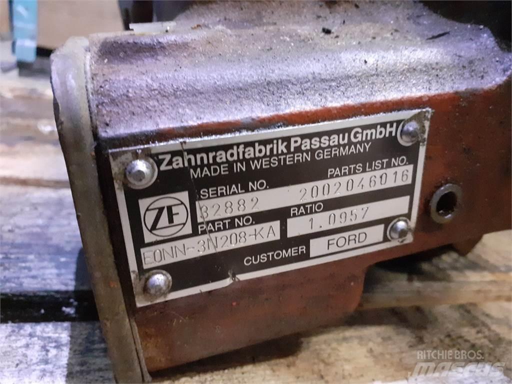 Ford 7710 傳動裝置