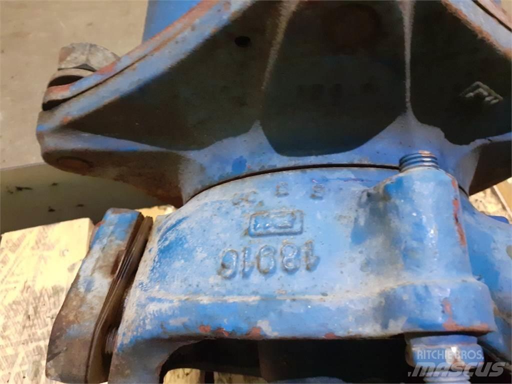 Ford 7740 其他曳引機配件