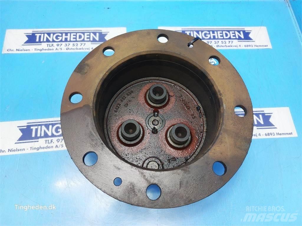 Ford 8210 其他曳引機配件