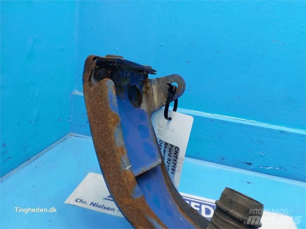 Ford 8210 其他曳引機配件