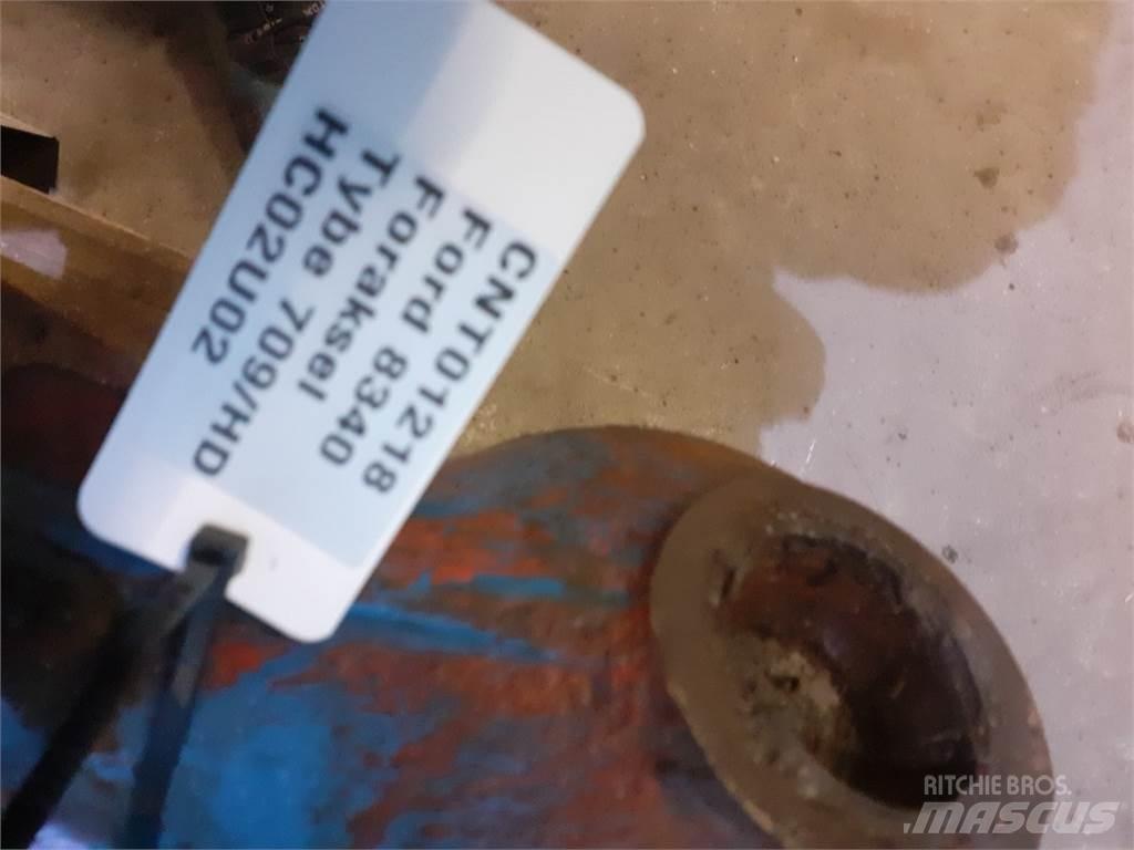 Ford 8340 其他曳引機配件