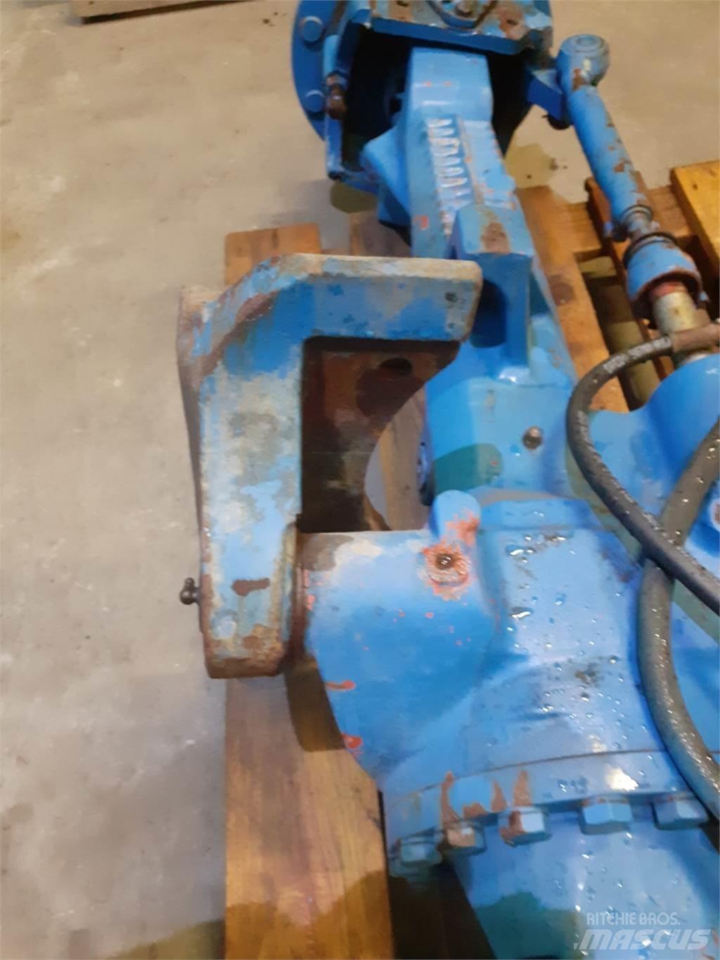Ford 8630 其他曳引機配件