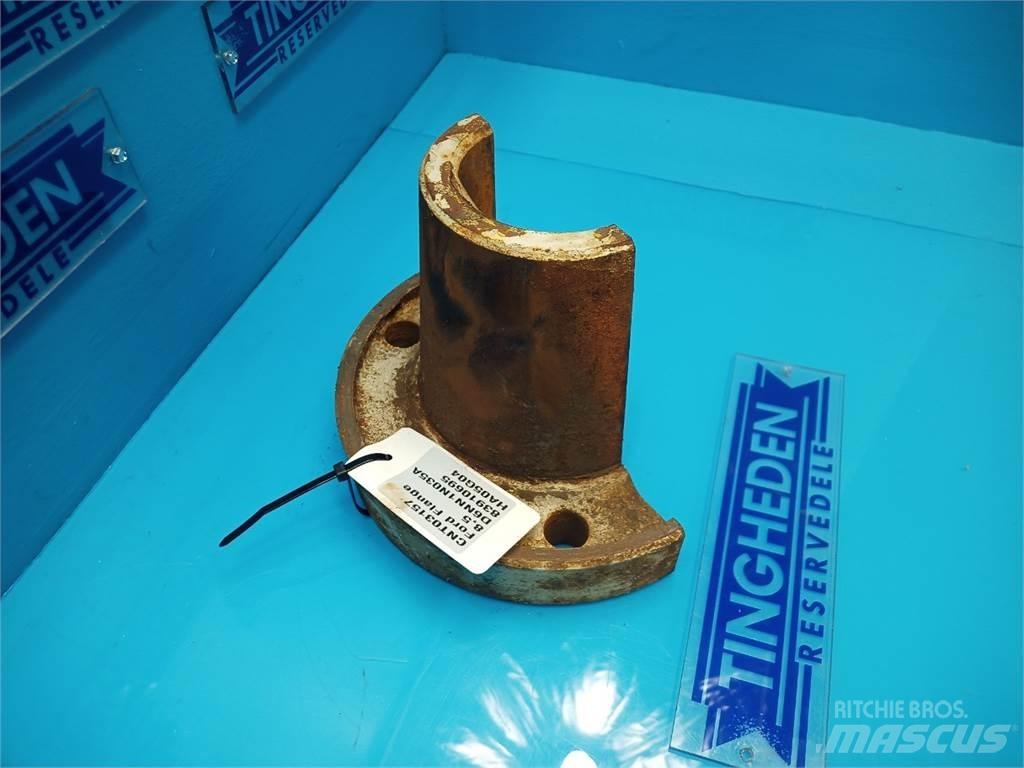 Ford 8630 其他曳引機配件