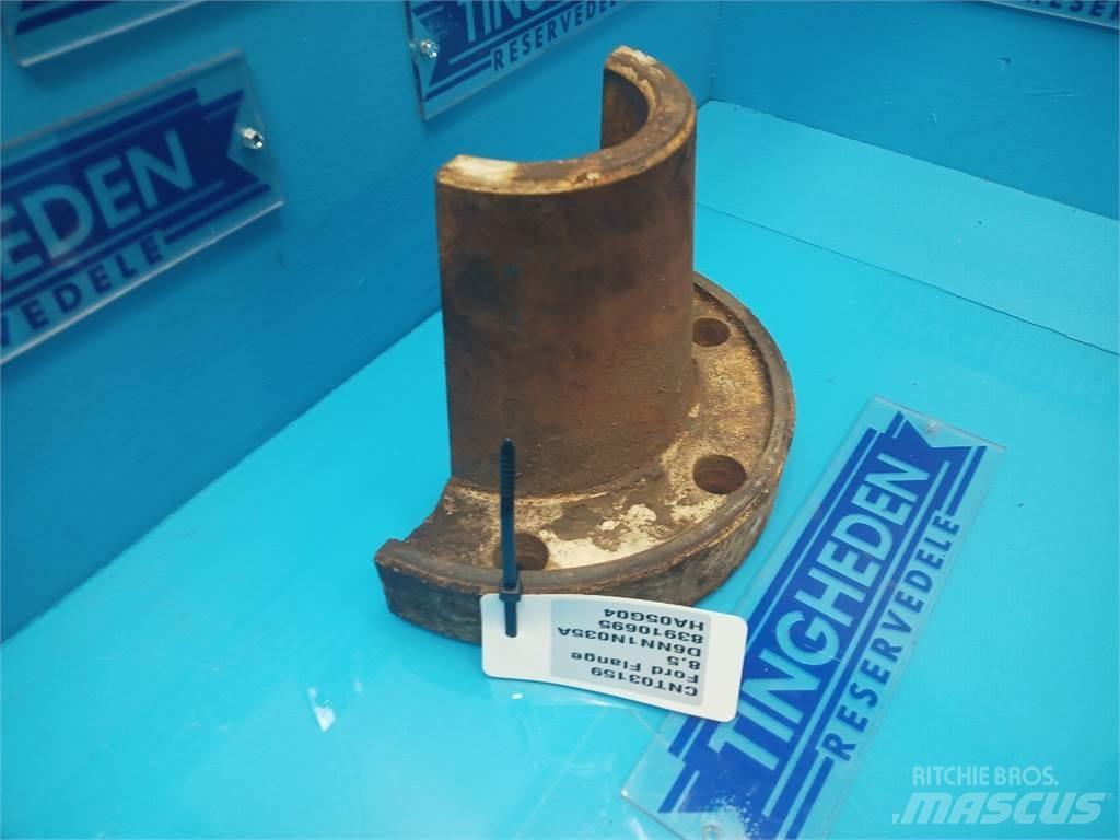 Ford 8630 其他曳引機配件