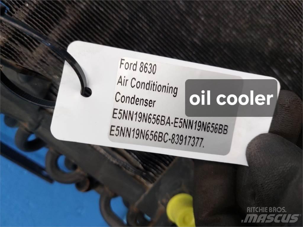 Ford 8630 散熱器/水箱