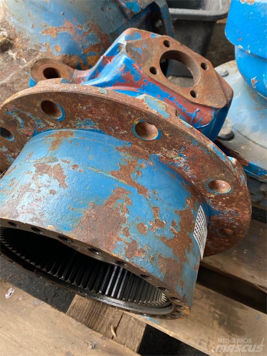 Ford TW 30 其他曳引機配件