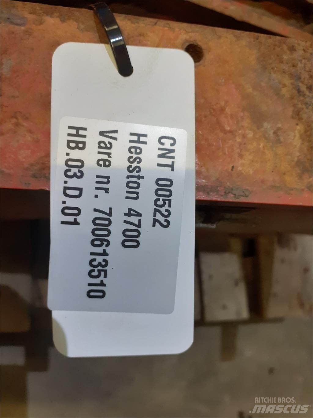 Hesston 4700 其他牧草收穫設備