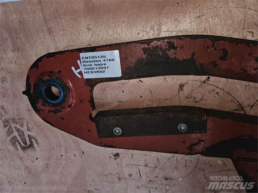 Hesston 4700 其他農業機械