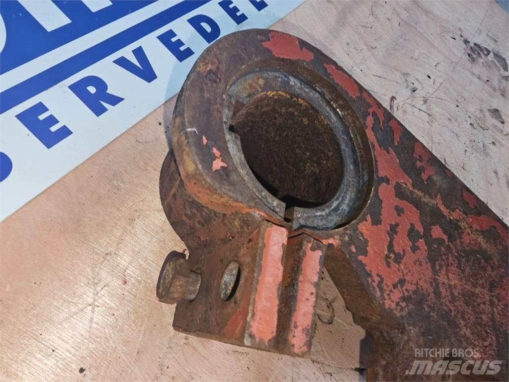 Hesston 4700 其他牧草收穫設備