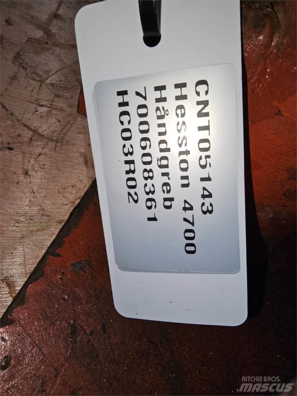 Hesston 4700 其他牧草收穫設備
