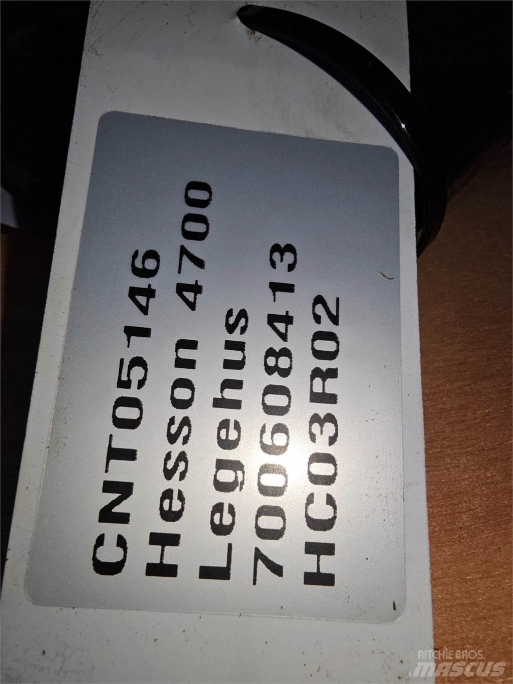 Hesston 4700 其他牧草收穫設備