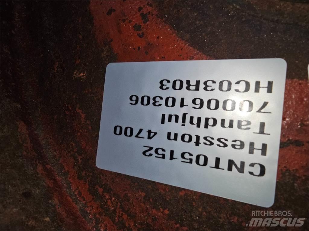 Hesston 4700 其他牧草收穫設備