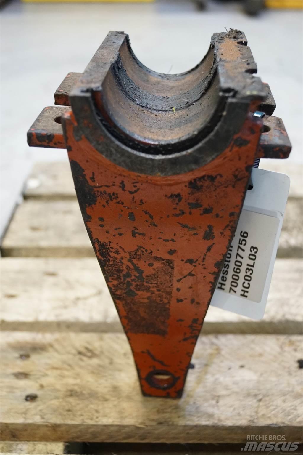 Hesston 4700 其他農業機械