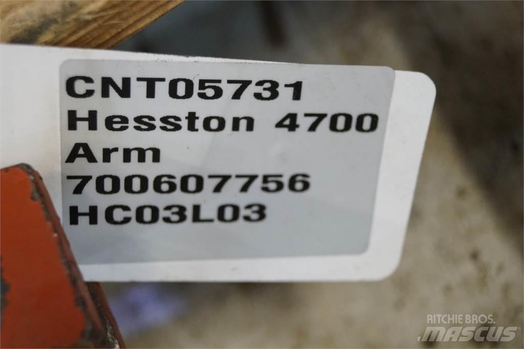 Hesston 4700 其他農業機械
