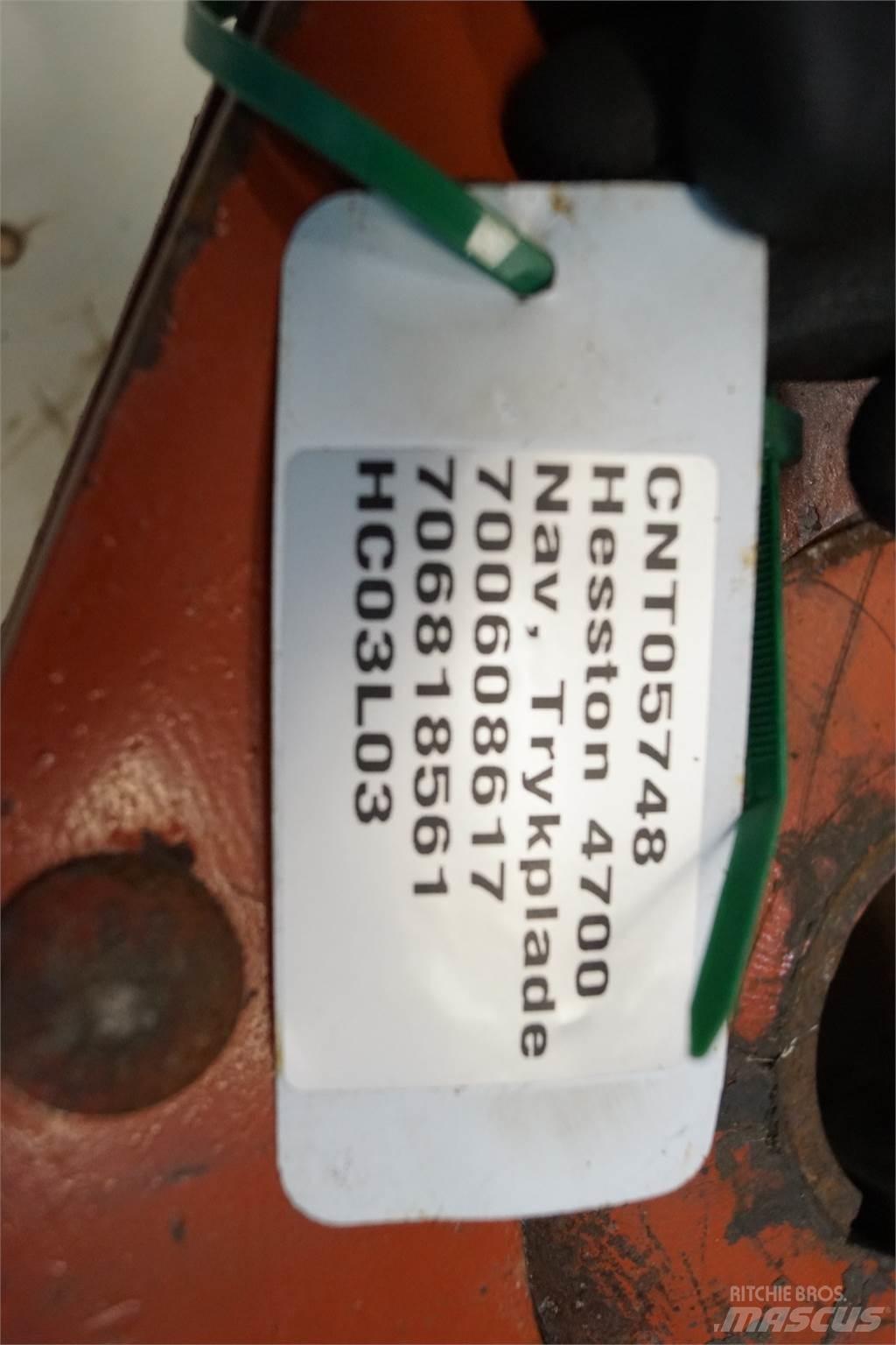 Hesston 4700 其他牧草收穫設備