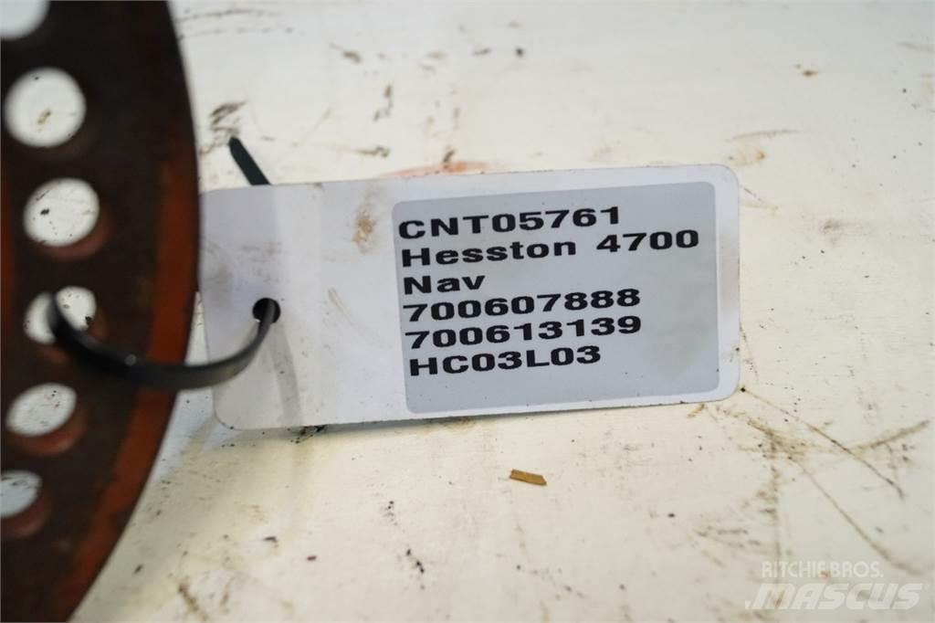 Hesston 4700 其他牧草收穫設備