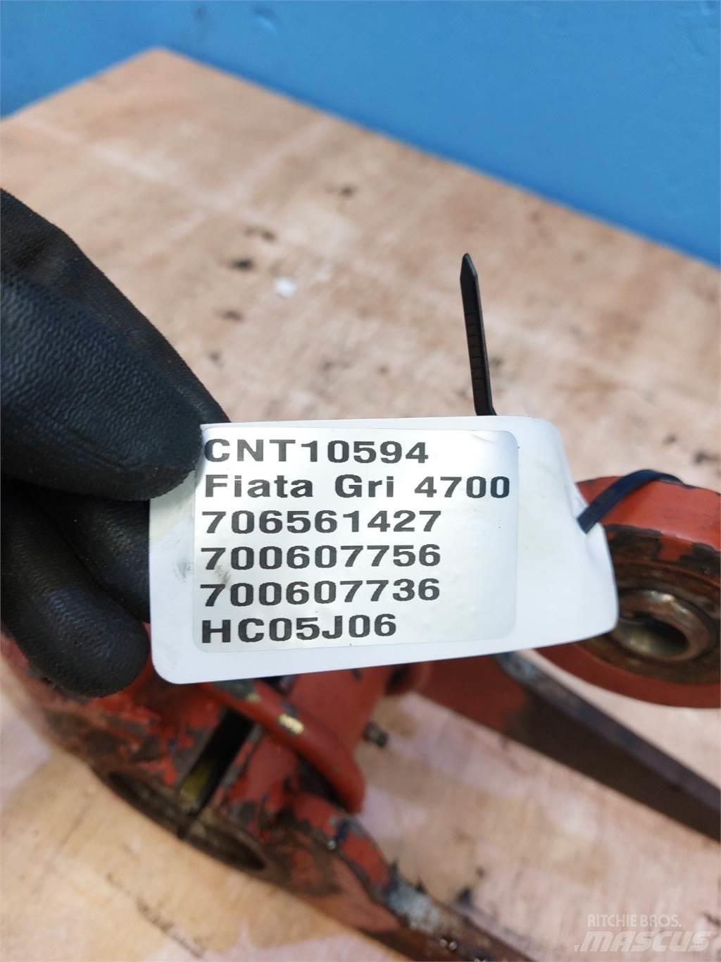 Hesston 4700 其他農業機械
