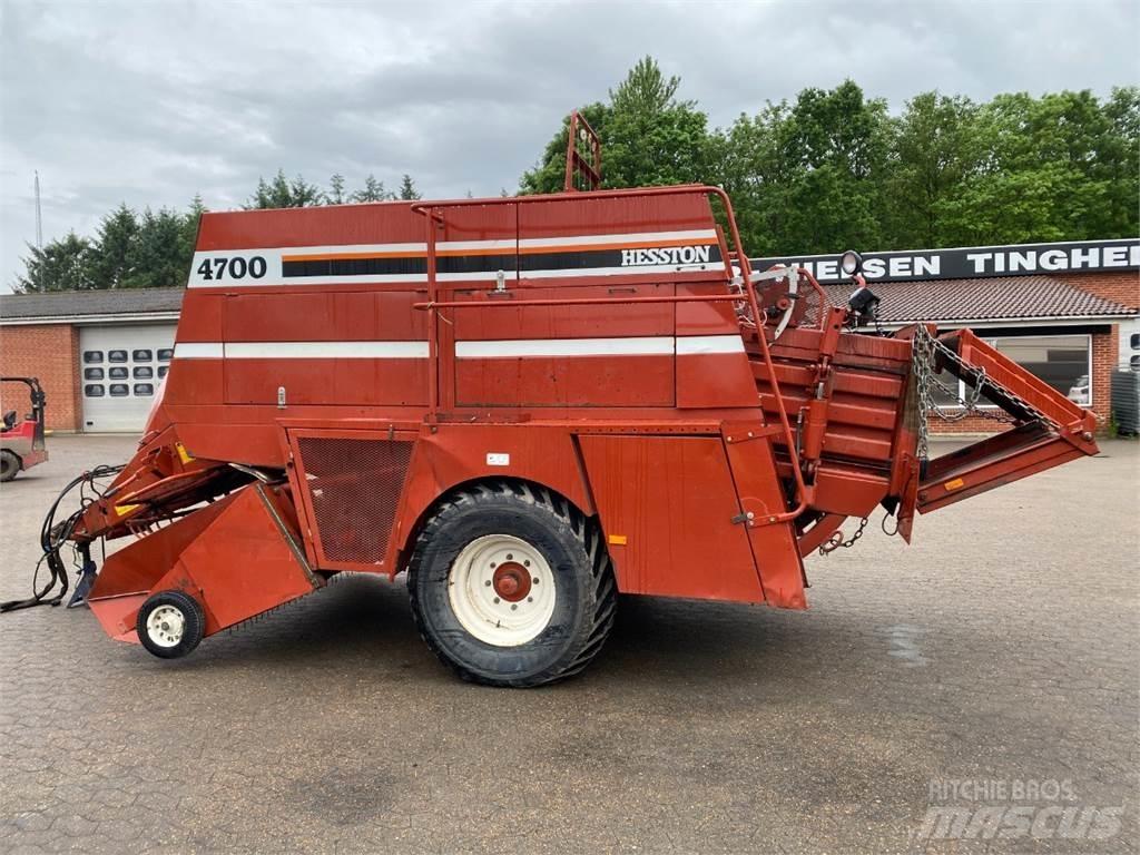 Hesston 4700 方形打捆機