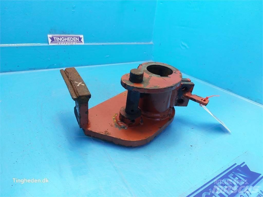Hesston 4700 其他牧草收穫設備