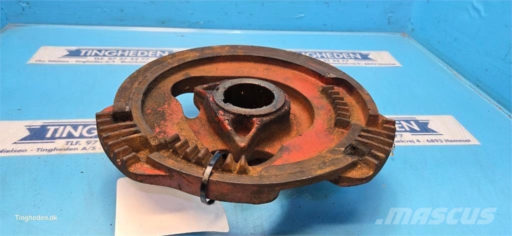 Hesston 4700 其他牧草收穫設備