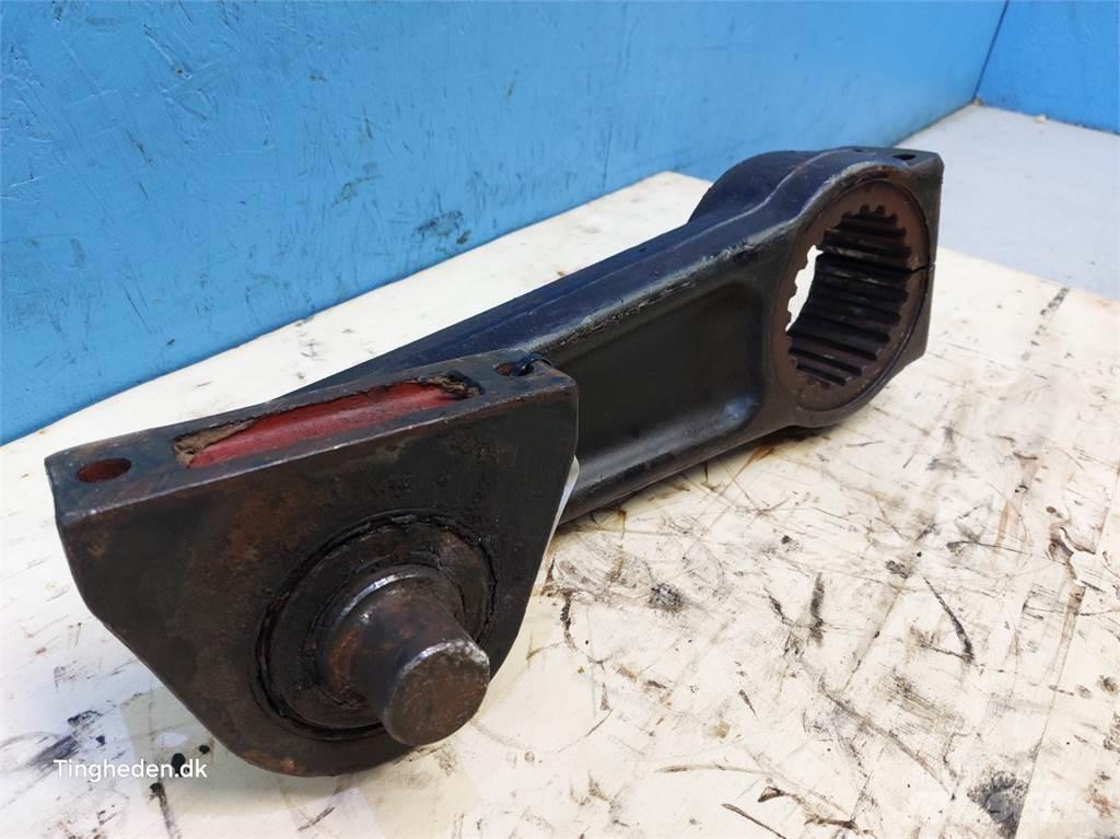 Hesston 4860 傳動裝置