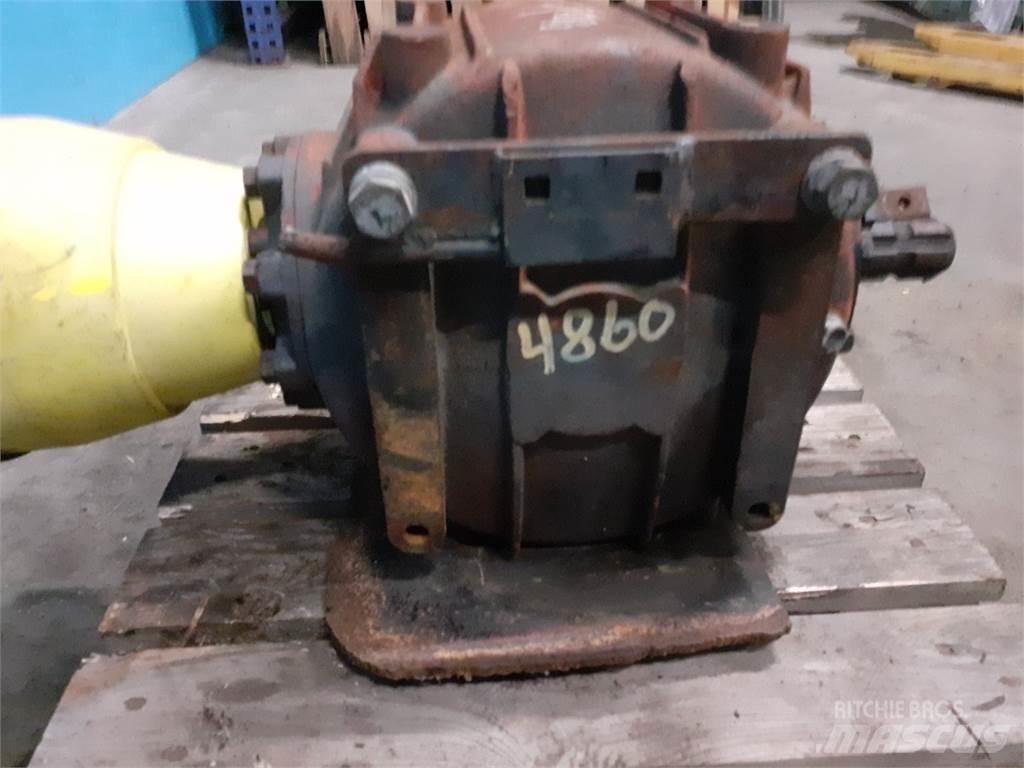 Hesston 4860S 傳動裝置