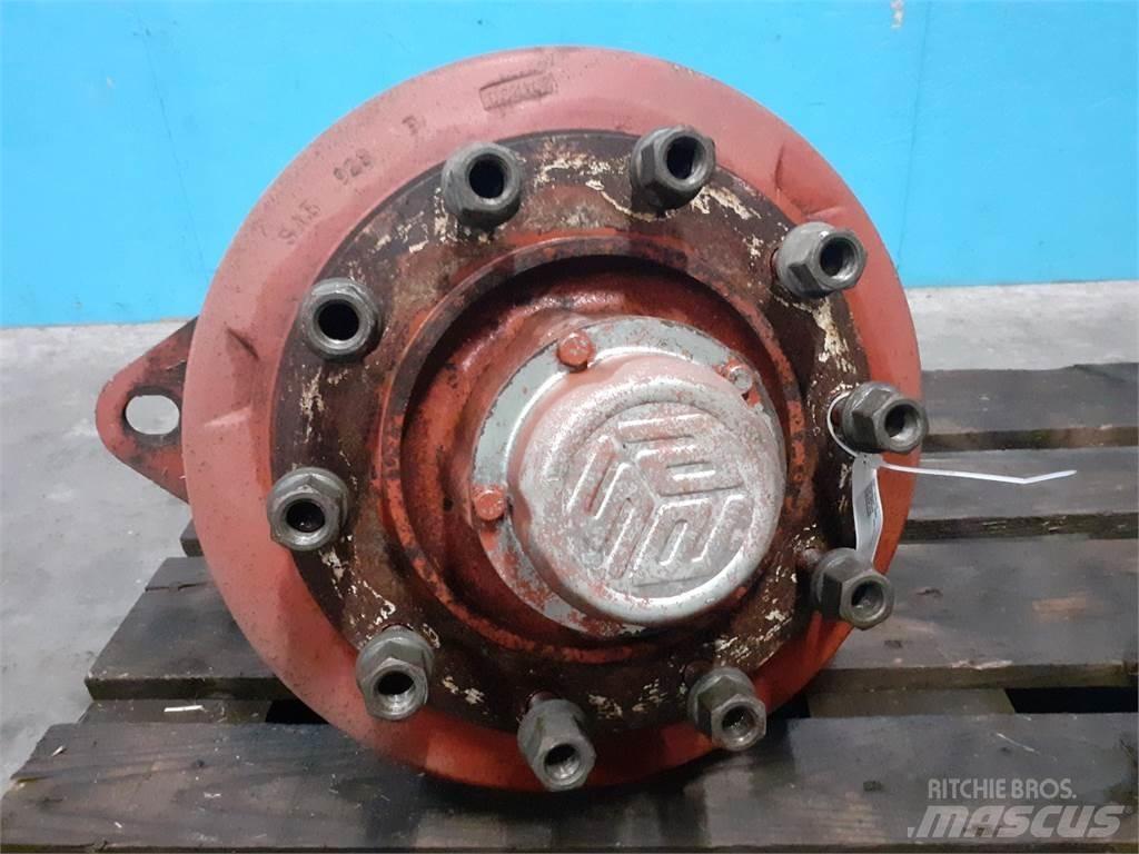 Hesston 4900 軸
