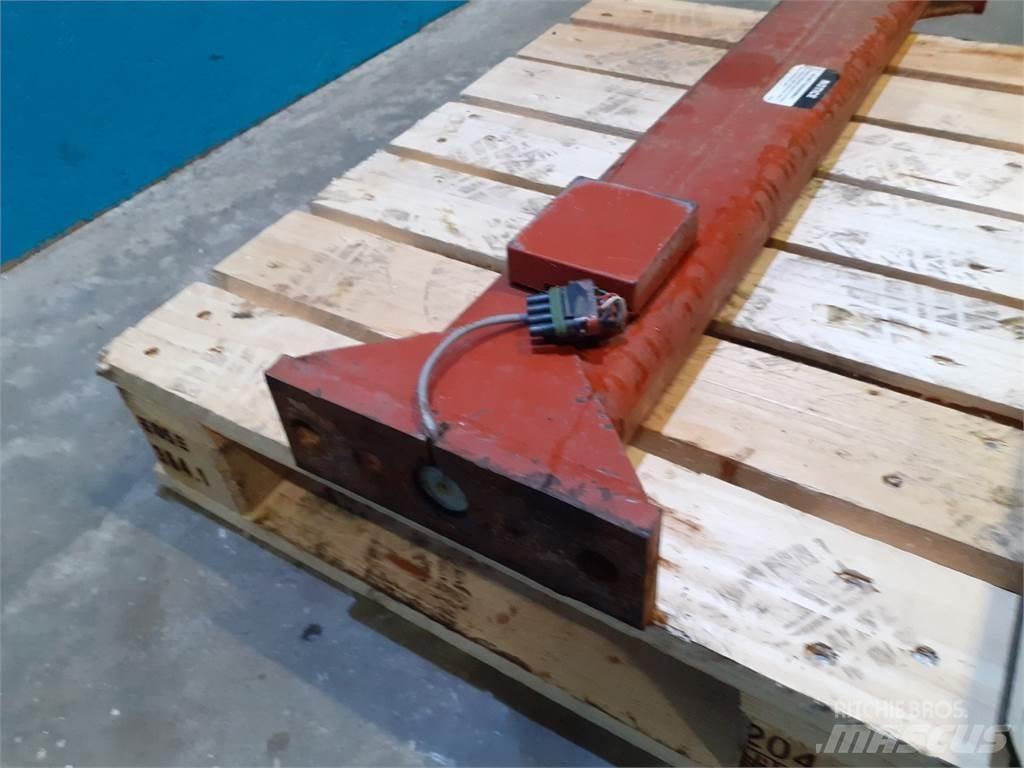 Hesston 4900 其他牧草收穫設備