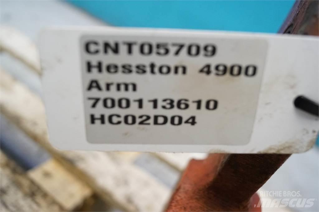 Hesston 4900 貨物鉗車